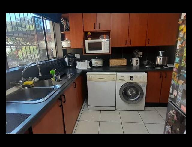 3 BEDROOM FREESTANDING FOR SALE IN RIDGEWAY